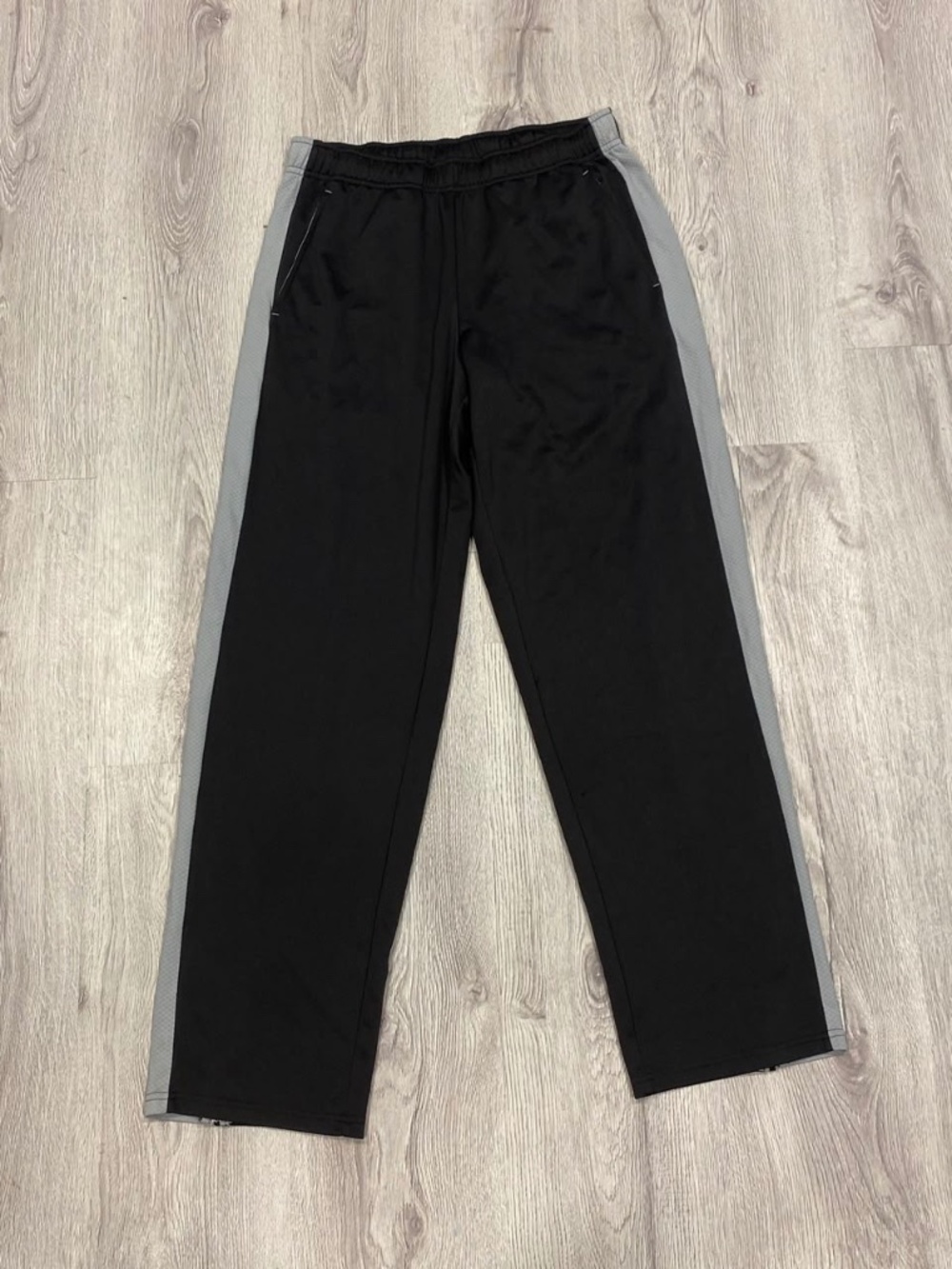 Alo Yoga CoolFit Men's Athletic Track Pants Black Gray Size S